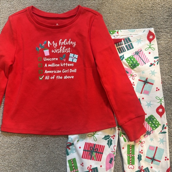 American Girl Holiday PJs for Little Girls, Red and Green, Size 6 Girl - Picture 6 of 6